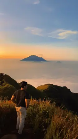 Story gunung 1 klip