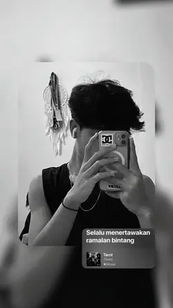 versi hitamputih 