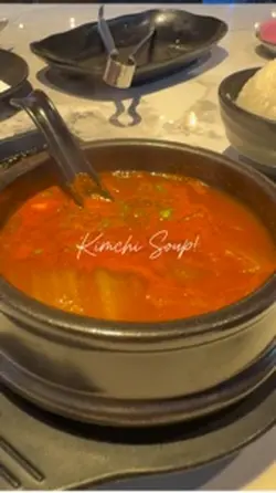 Kimchi soup