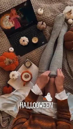 hallooween vibes