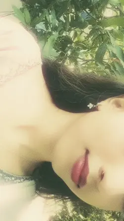 chand mera hai