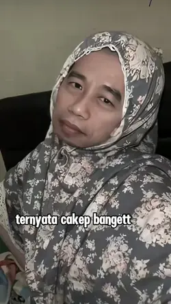 COBA PAKE MUKENA AH