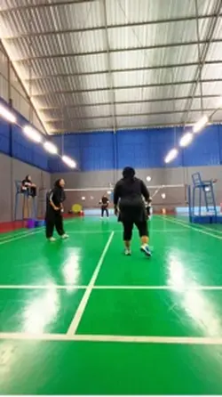 Badminton