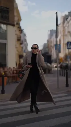 Fashion in Frame