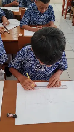 Kegiatan menggambar