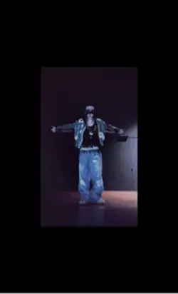 His Dance moves 😍😍