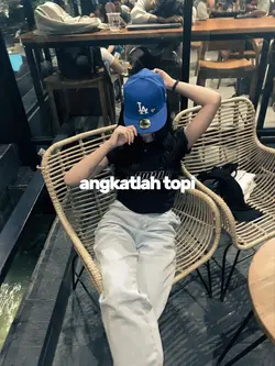 BURUNG MENARI