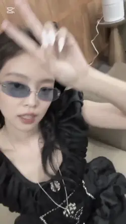 Jennie 