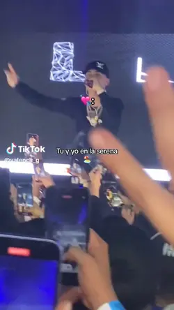 Tu y yo en la arena😉