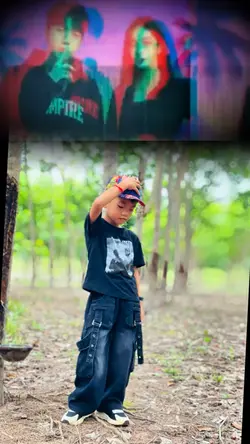 បទកូរ៉េកុំពុងល្បី
