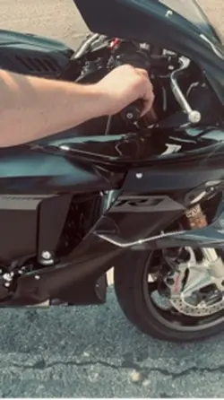 Yamaha R1