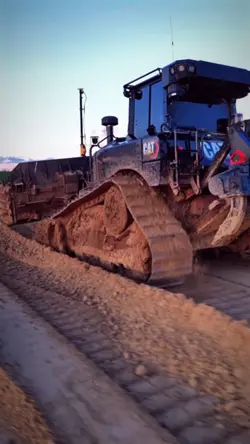 Máquinas•Construção