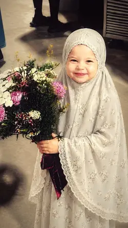 versi mukenah