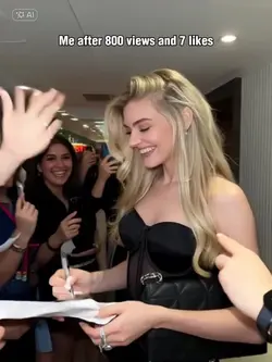 Fans for Autograph 