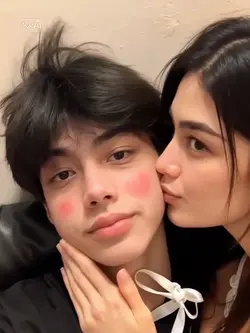kiss by girlfriend
