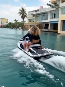 jet ski 
