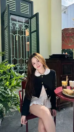 2 ảnh nhẹ nhàng