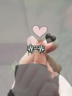 Trend tangan love