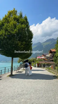 Couple travel trend