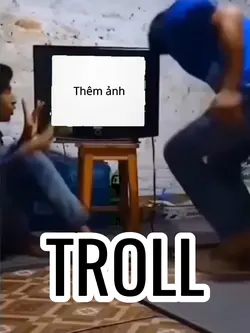 Mẫu Cục Xúc