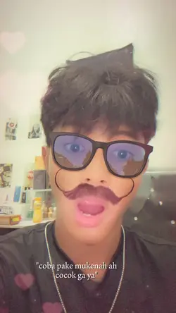 "coba pake mukenah a