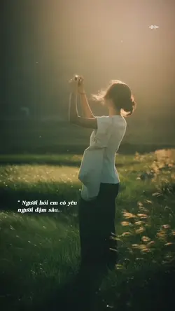 Người hỏi em có yêu