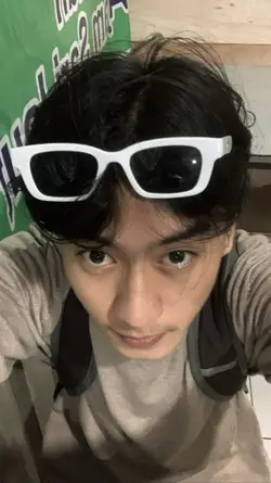 tak genggam tanganmu