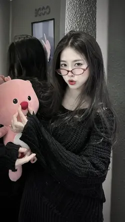 Mẫu 2 ảnh cuốn