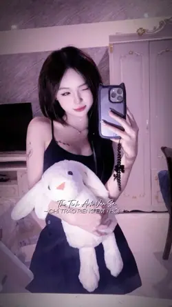 HẠNH PHÚC CHÍNH LÀ E