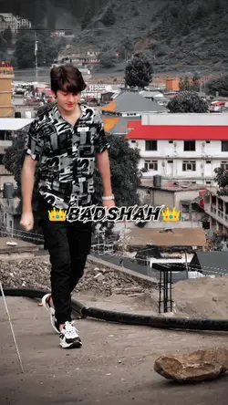 Badshah k gale main 