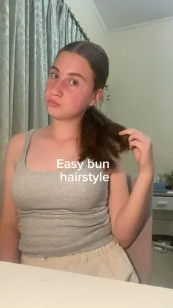 Easy bun hairstyle 