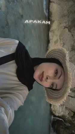 Lirik lagu Aesthetic