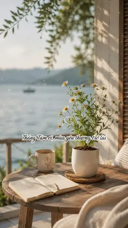 Tháng Tám Ơi, Sao Mà