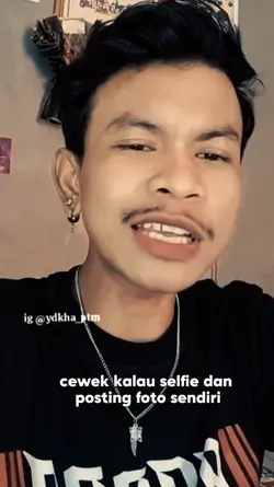 Cwe foto sendiri