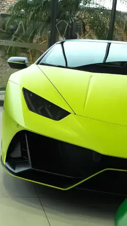 Lamborghini 