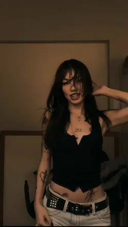 SHAKE IT TO THE MAX