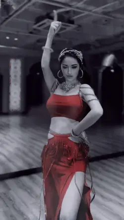 Bellydancer 