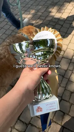 🥇