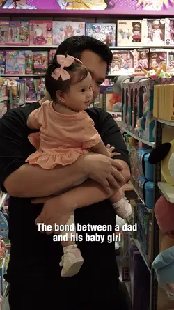 dad and his daughter