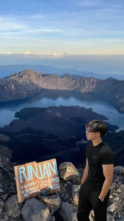 background rinjani
