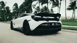 maclaren 720S