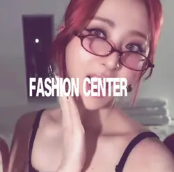 yunjin lesserafim