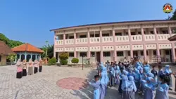 pelepasan siswa