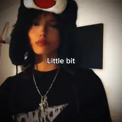Lyrics clip photo 