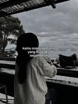 >>>