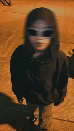 Blur face