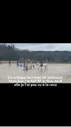 Ça critique fort
