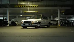 BMW 320i clean Edit