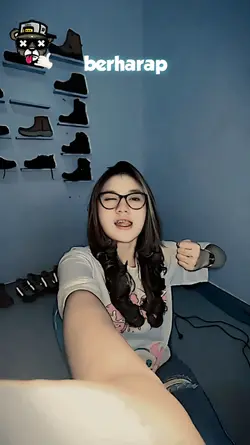 lirik estetik