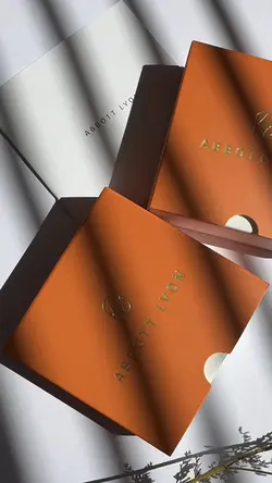 Jewellery unboxing 